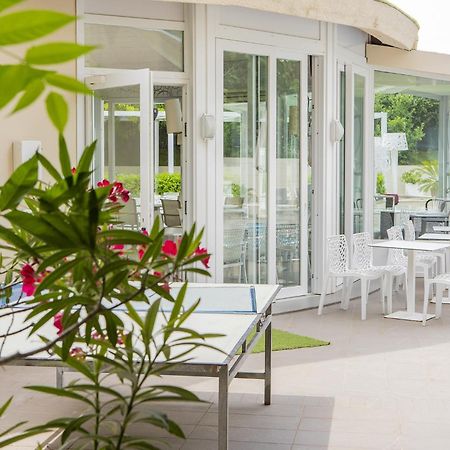 Hotel Pacific Cattolica Luaran gambar