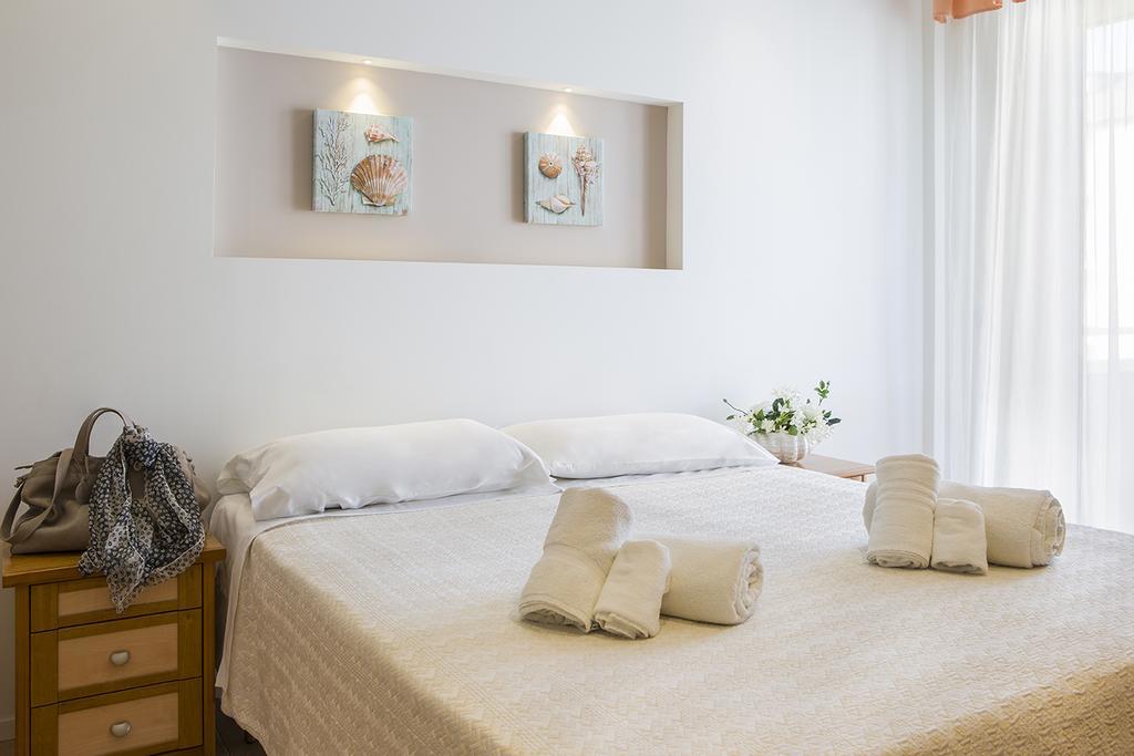 Hotel Pacific Cattolica Luaran gambar